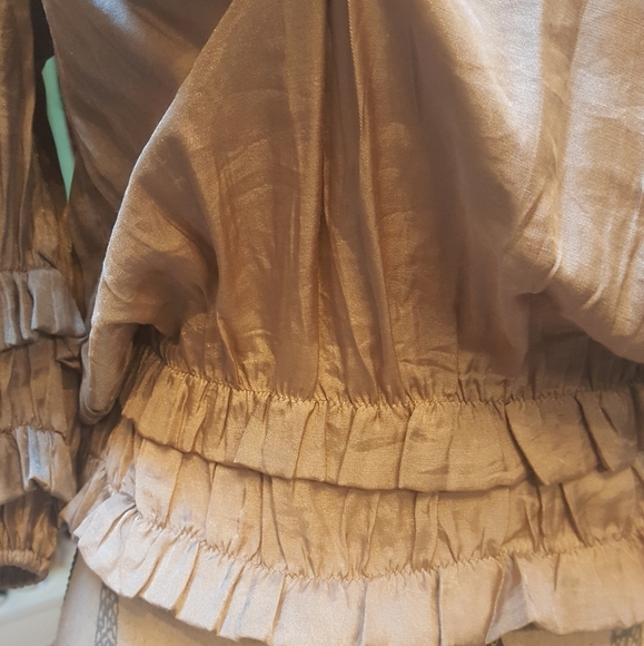 Top - Picture 5 of 6